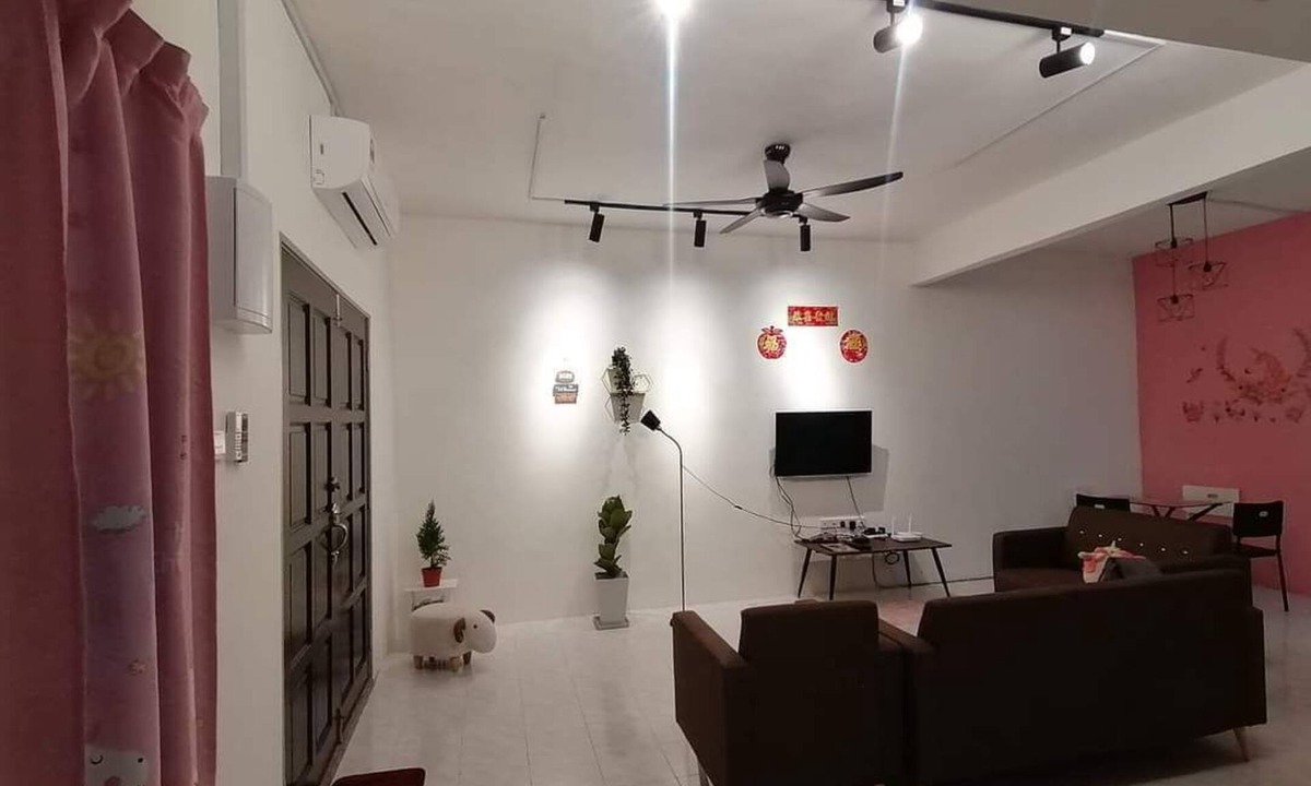 Kampung Bukit Katil House | 1-12 Pax Premium & Cozy Home ! WIFI/ASTRO/WATER DISPENSER