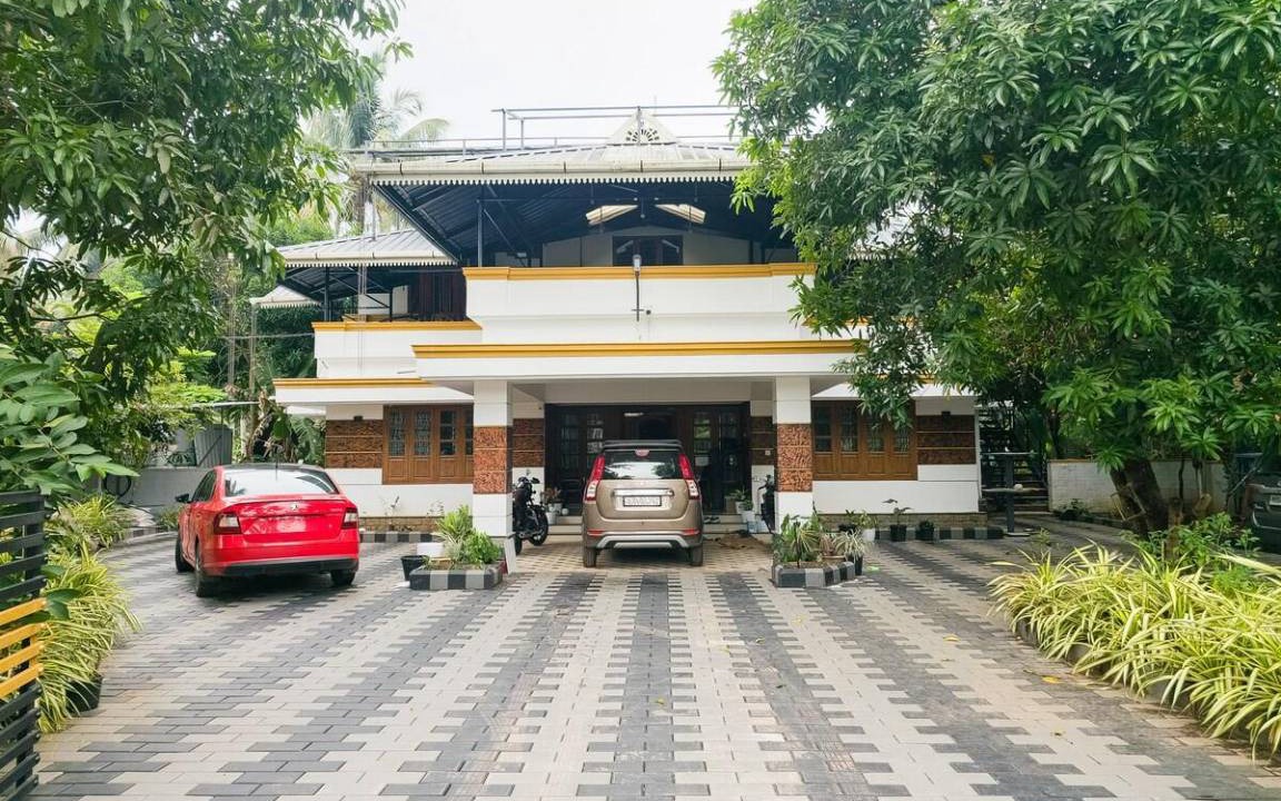 Chittilapilly House | 1500 m² House ∙ 3 bedrooms ∙ 10 guests
