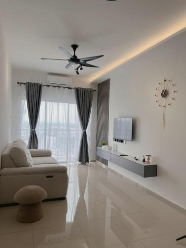 Kampung Lubok Peringgi Apartment | 198 Guesthouse D'Aman Residence Facing view Telekom Tower Aman Central