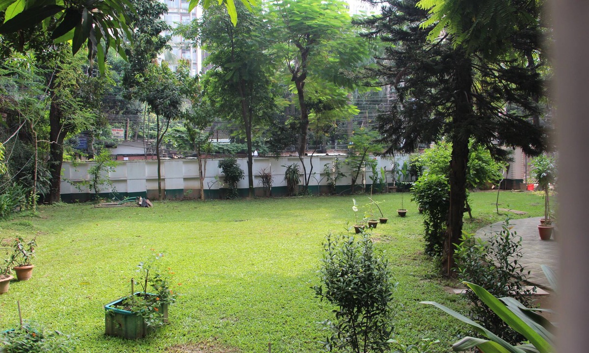 Dhanmondi House | 2 adjoining rooms sleeps 4 pax- Great for families