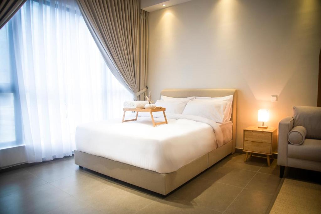 Sungai Penchala Apartment | 2 Mossaz skypool 5mins to 1U&Ikea at Empire City by Light House