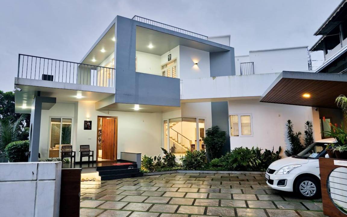 Alwaye Villa | 279 m² Villa ∙ 4 bedrooms ∙ 16 guests