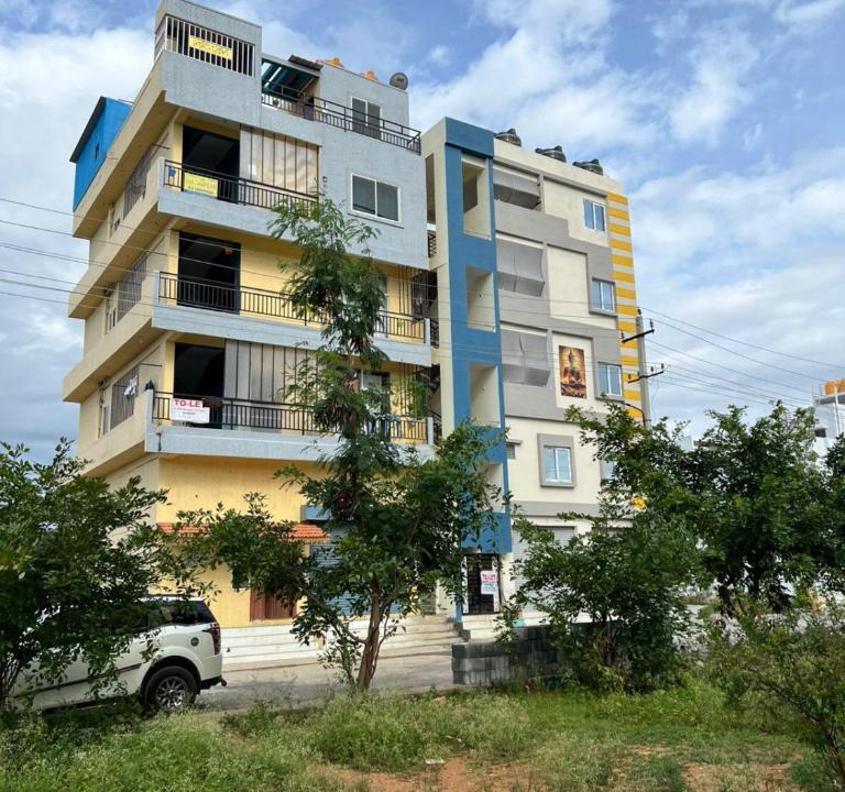 Narasapura Apartment | 2BHK-Loft Cozy Apartment Near BIEC & KSCA Cricket Stadium Bangalore