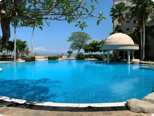 Gua Apartment | 2BR Seaview Condo with Balcony, Riviera Bay Resort Melaka