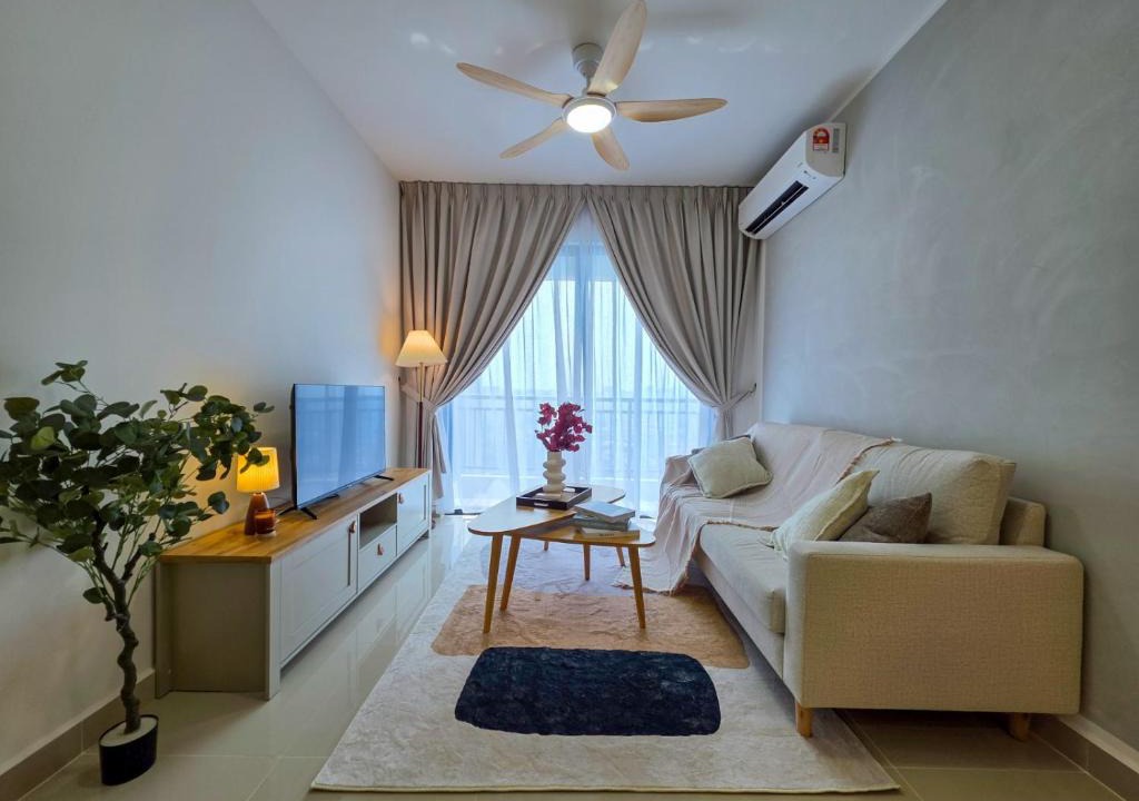 Taman Wahyu Apartment | 3R2B Baron Residence Lake City by DV