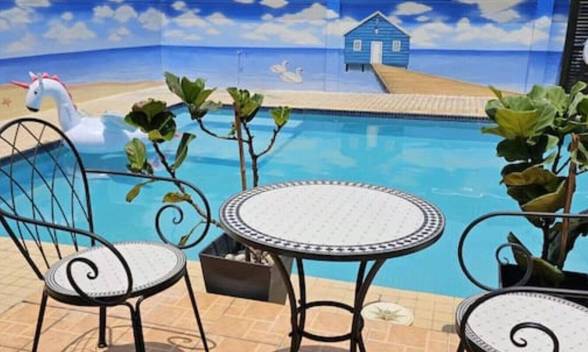 Taman Sri Reko Villa | 5 minutes to Train Station ! Pool Party Villa in the City.