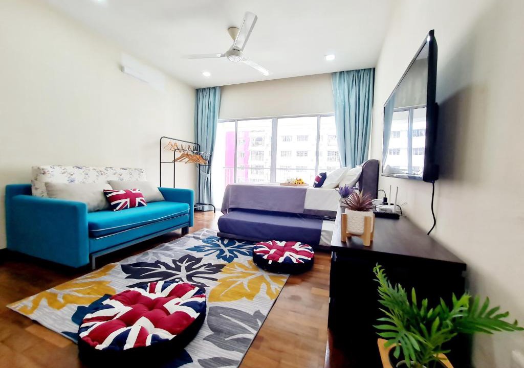 Bandar Puchong Jaya Apartment | 9 Guest 3 Room Koi Endless Pool BBQ Sunway Lagoon Pyramid IOI Puchong Bkt Jalil Pavillion Bkt Jalil Stadium