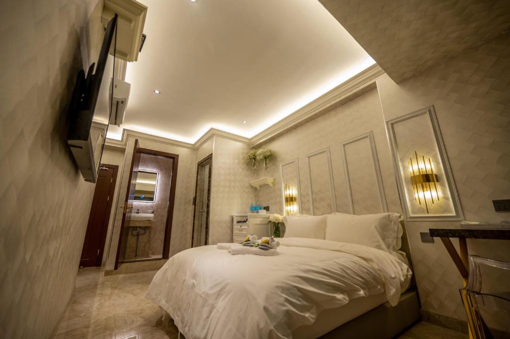 Downtown Kota Kinabalu Hotel | A Residence - A Member of The Luxury Stay Group