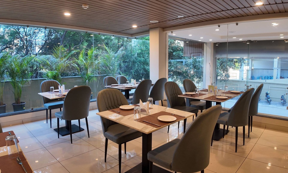 Indore Hotel | Aarambh by The Sky Imperial Indore