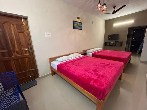 Srirangam Hotel | Aarudra's Residency Srirangam