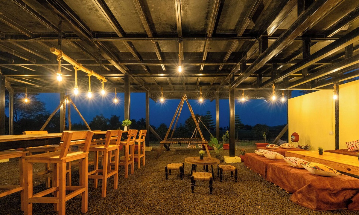 Nashik Hotel | Aavaas Farm Hostel