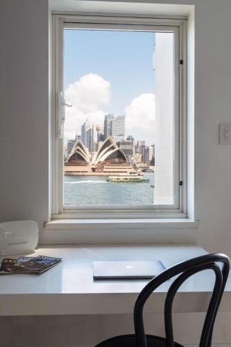 Kirribilli Apartment | Absolute Waterfront Luxe Opera House and Harbour Bridge Views - Best in Sydney!