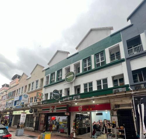 Sandakan Hostel | AeCOTEL Mingle Hostel