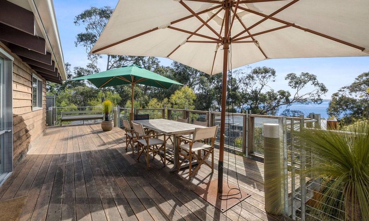 Lorne House | Albert