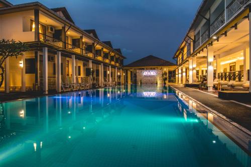 Padang Matsirat Resort | Alia Residence Business Resort