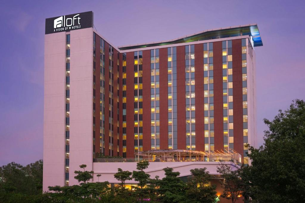 Kadubeesanahalli Hotel | Aloft by Marriott Bengaluru Outer Ring Road