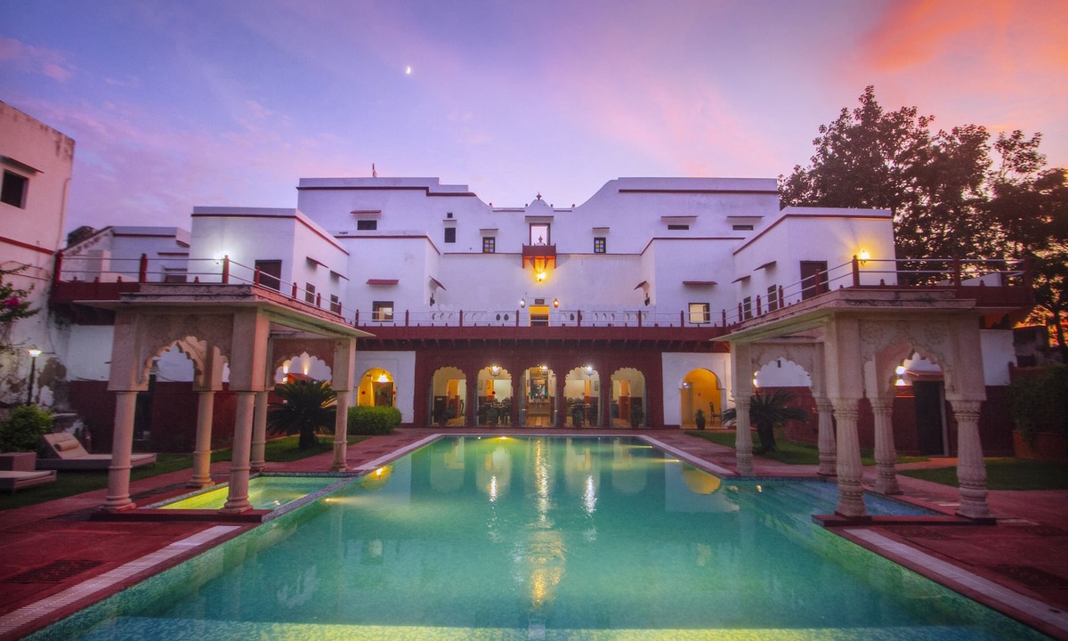 Peharsar Hotel | Amritara Chandra Mahal Haveli