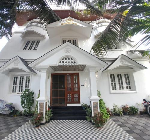 Kochi Bed & Breakfast | annies inn homestay