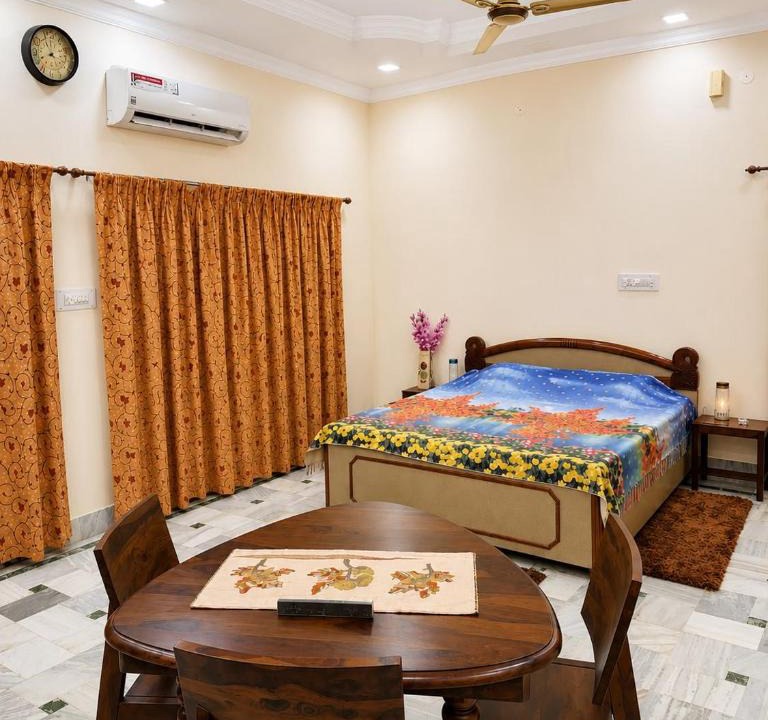 Jodhpur Bed & Breakfast | Antique Aura Jodhpuri