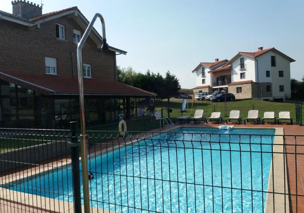 Isla Apartment | Apartamentos La Pradera de Isla