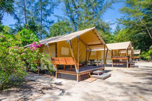 Kinarut Resort | Ara Dinawan Island Resort