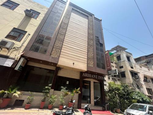 Karol Bagh Hotel | Arihant Inn