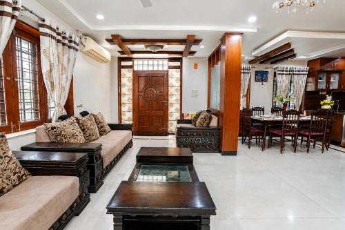 Serilingampally Apartment | Ariston by RedOlive 3BHK 20min ApolloNr Hitech