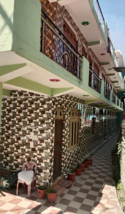 Rajgarhi Hotel | Arnav tourist complex