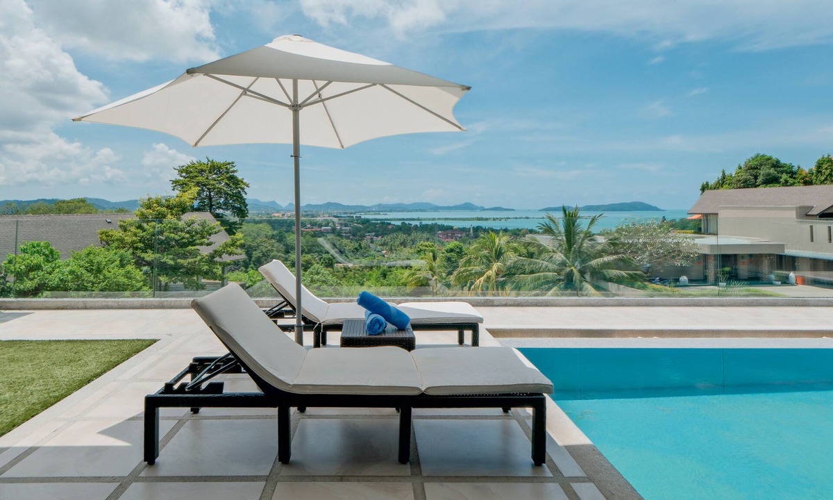 Padang Matsirat Villa | Aroha Seaview Villa In Nature -Private Pool