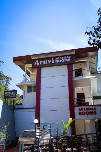 Rajakkad Hotel | Aruvi Residency