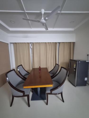 Hyderabad Apartment | Ayushman Avenue Family 502D 2BHK AC Massage Chair