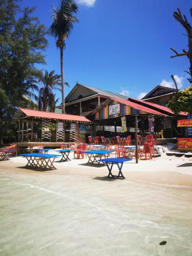 Pulau Perhentian Besar Hotel | B'first Chalet Perhentian Island