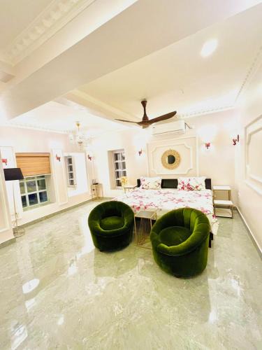 Ballygunge Apartment | Ballygunge 1000 sqft flat main road