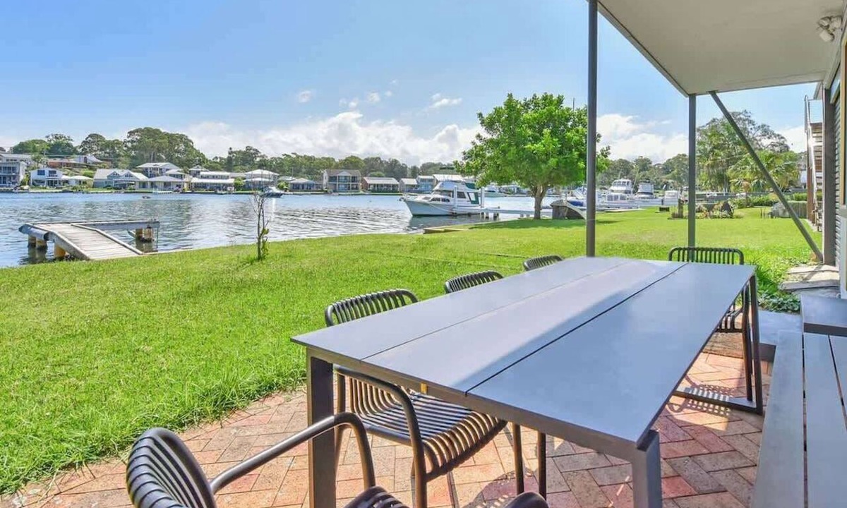 Balmoral House | Balmoral Waterfront Escape at Lake Macquarie
