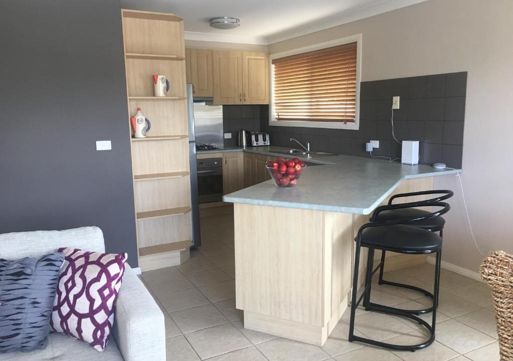 Batemans Bay House | Batemans Bay Central