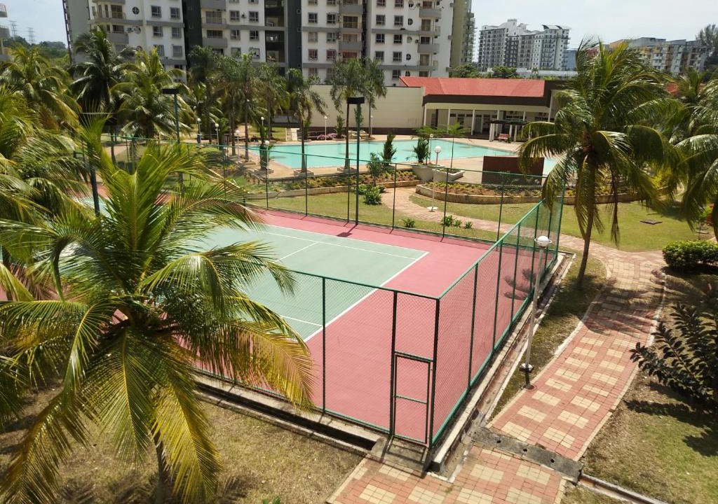 Baharu Apartment | Bay View Condominium