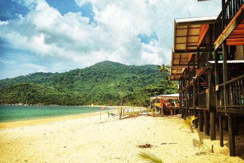 Tioman Island Resort | Beachfront Hut Upstairs Astra - Beach Shack Chalet