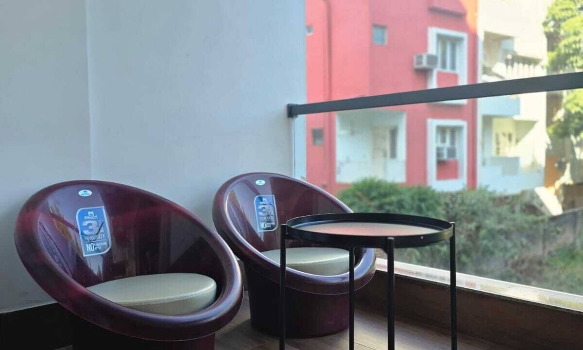 Vadodara Apartment | Beautiful & Cosy Apartment in Gotri Vadodara close to everything you need