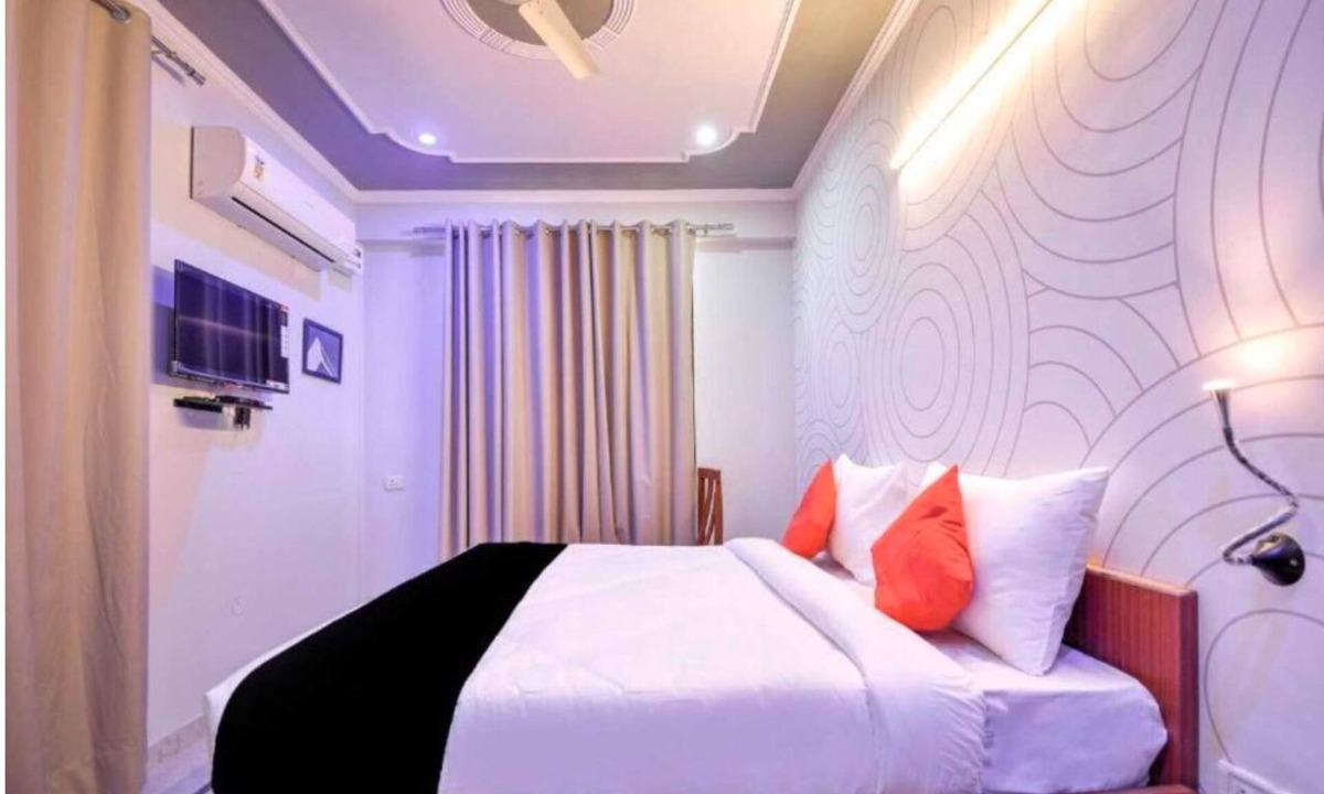 Sanganer Hotel | Beautiful Double Room at Hotel 7 Nights