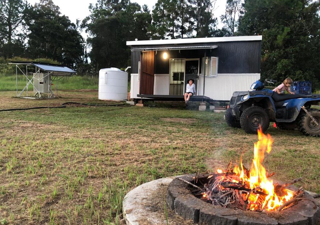 North Deep Creek House | Bee Farm Off-Grid Tiny Home Stay
