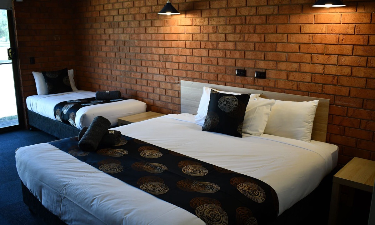 Berrigan Hotel | Berrigan Motel