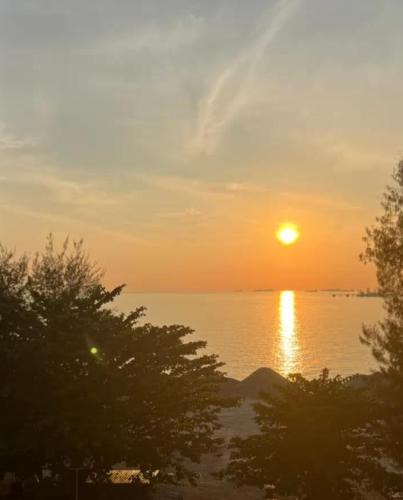 Tanjung Kling Apartment | Best Sunset view Mutiara Melaka Beach Resort Top Floor