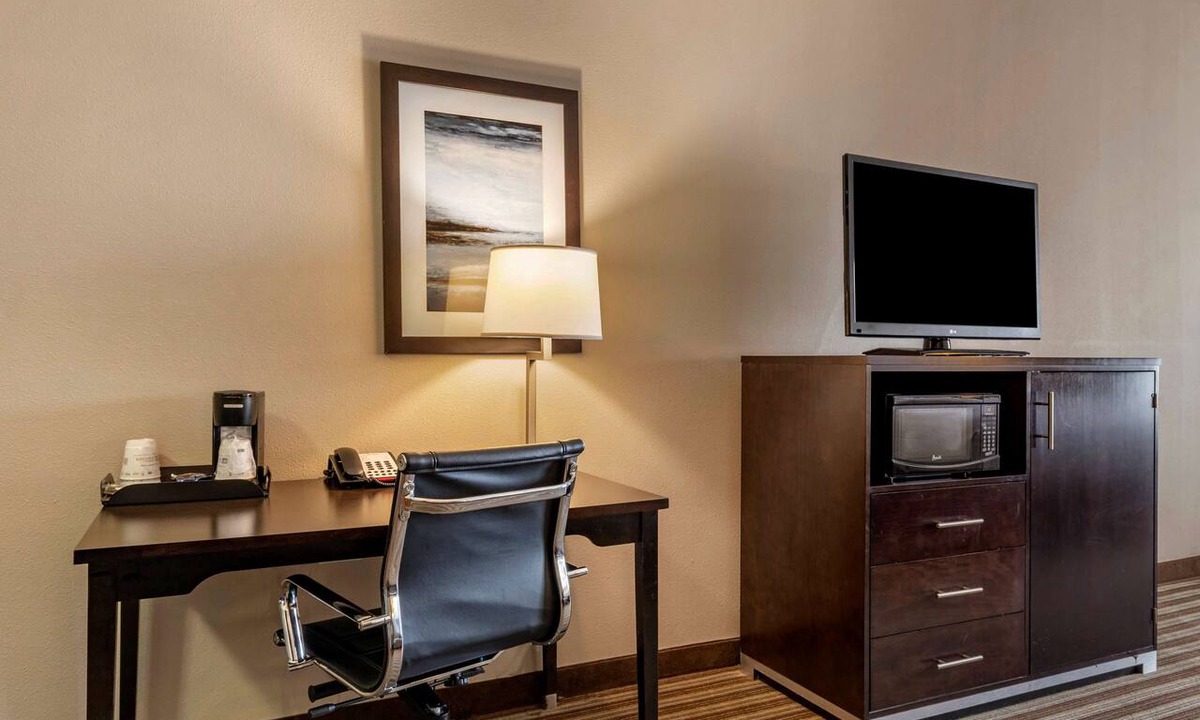 Odessa Hotel | Best Western Plus North Odessa Inn & Suites