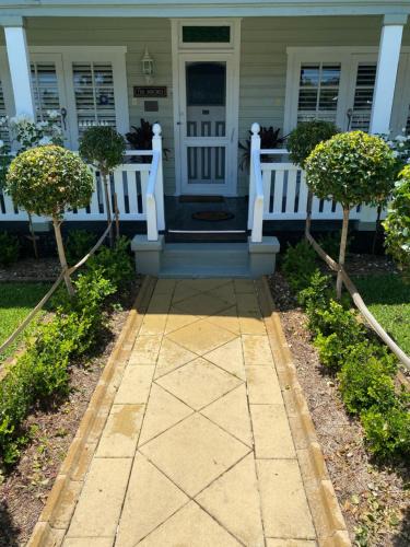 Taree Bed & Breakfast | BIRCHES B&B