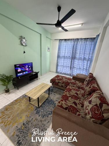 Bukit Gong Apartment | Blissful Breeze 4 ROOMS by EZYHOME MELAKA