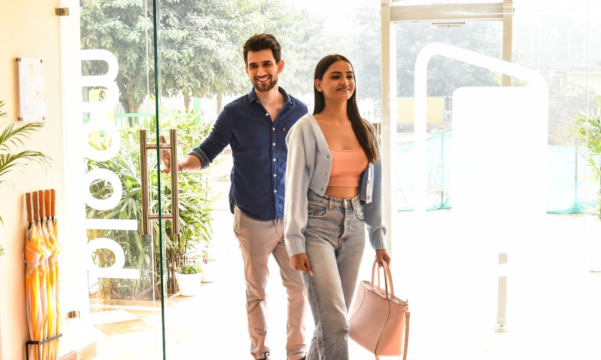 Gurugram Hotel | Bloom Golf Course Road