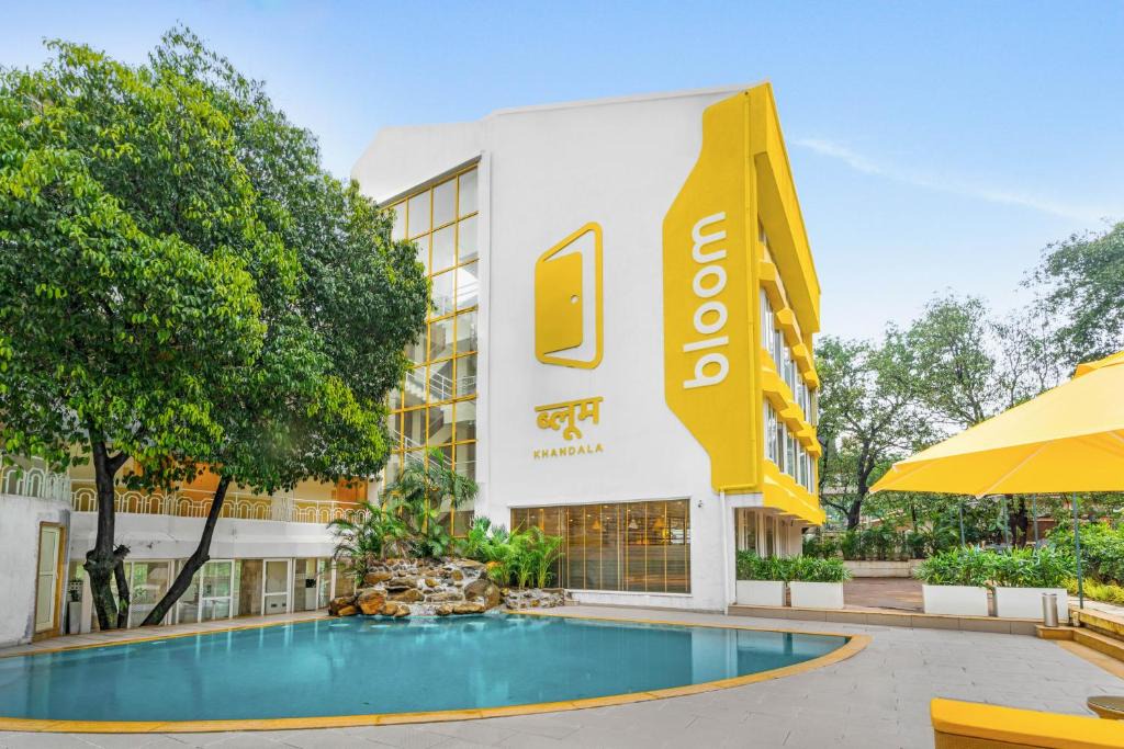 Khandala Hotel | Bloom Hotel - Khandala