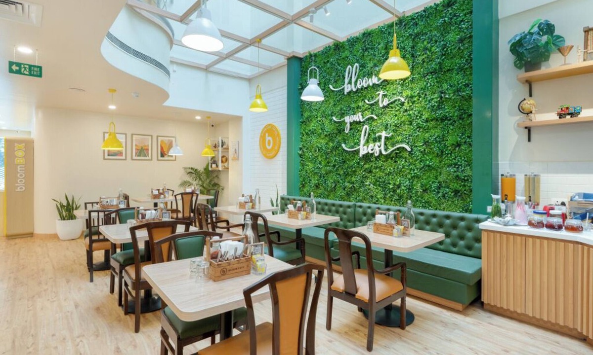 New Delhi Hotel | Bloom Hotel - M Block GK2