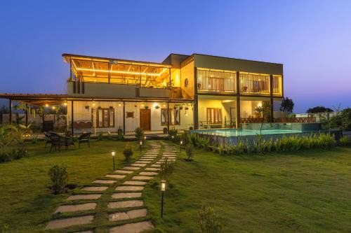 Doddaballapur Apartment | Blue Mirage Villa by StayJadePoolNr AirportBBQ