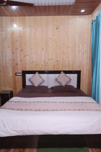 Narainkoti Hotel | Brahamkamal Resort